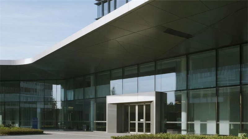 合肥辦公樓裝修：8000平現(xiàn)代簡約辦公空間裝修設(shè)計效果圖